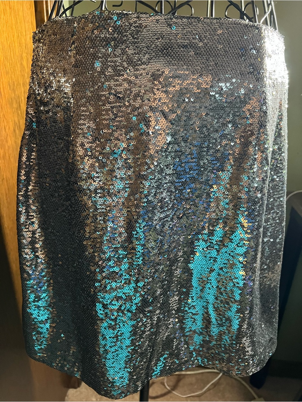 GAP Silver Women’s Sequined Skirt